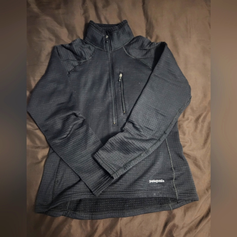 Patagonia Women's Black Lightweighr Pullover Jacket